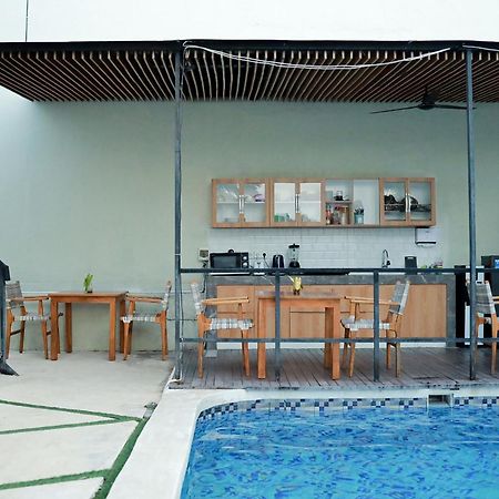 Kaya Uluwatu Hostel ภายนอก รูปภาพ