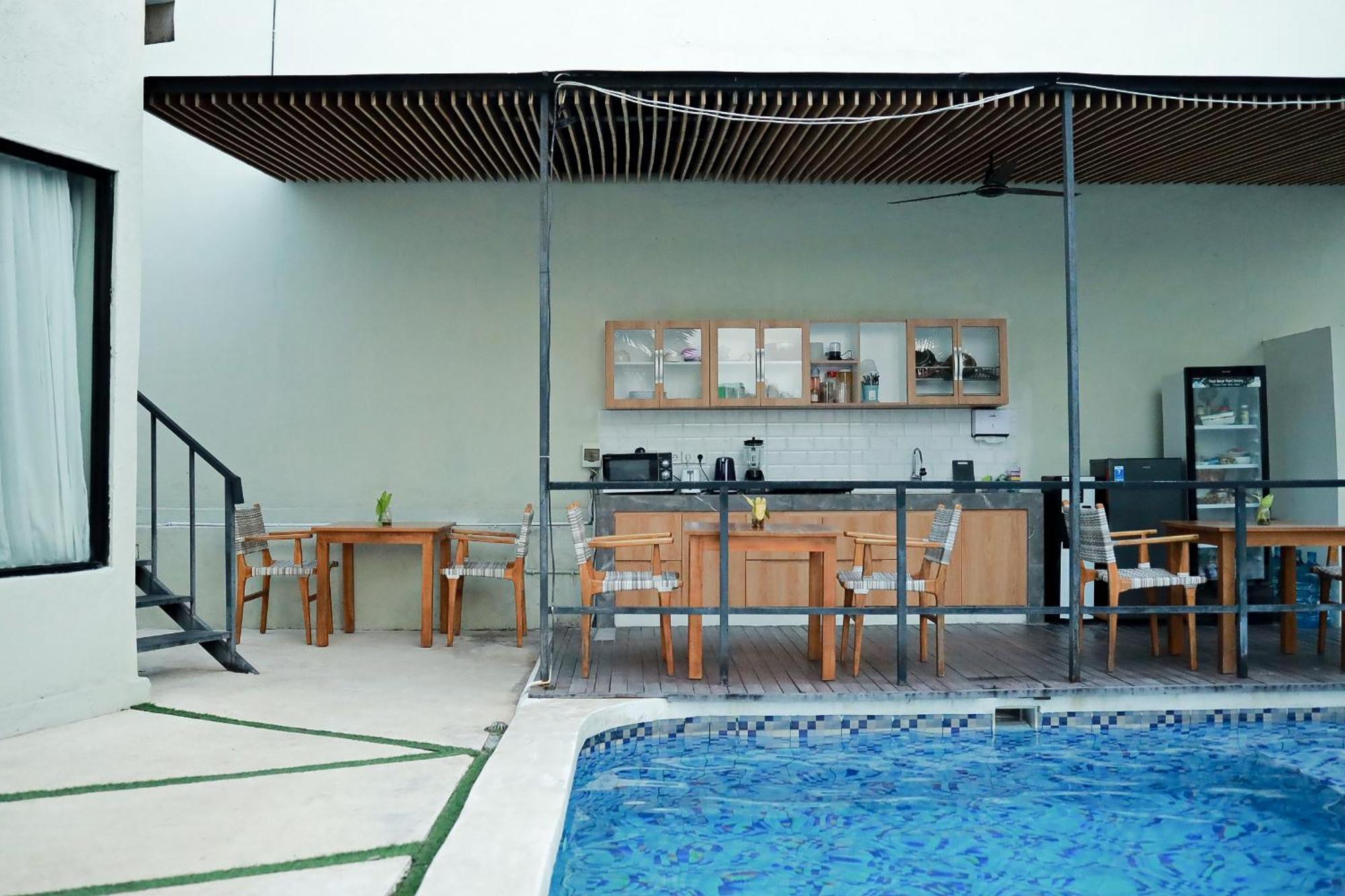 Kaya Uluwatu Hostel ภายนอก รูปภาพ